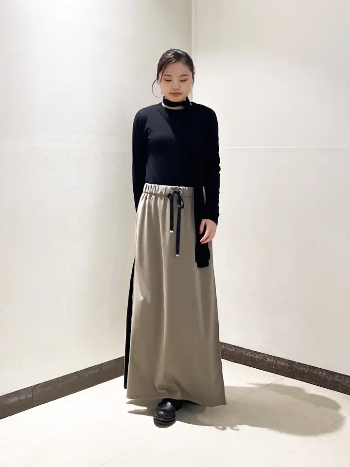 GRACE CONTINENTAL The Banquet nao コーディネート画像