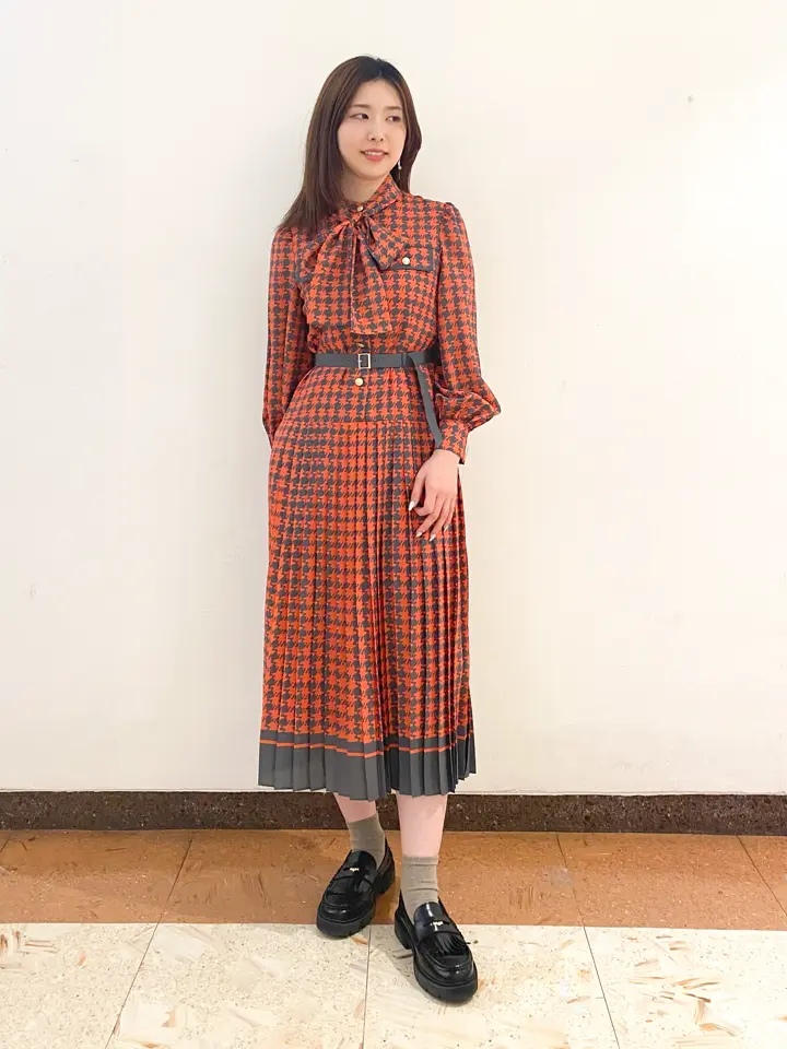 GRACE CONTINENTAL The Banquet mikiho コーディネート画像