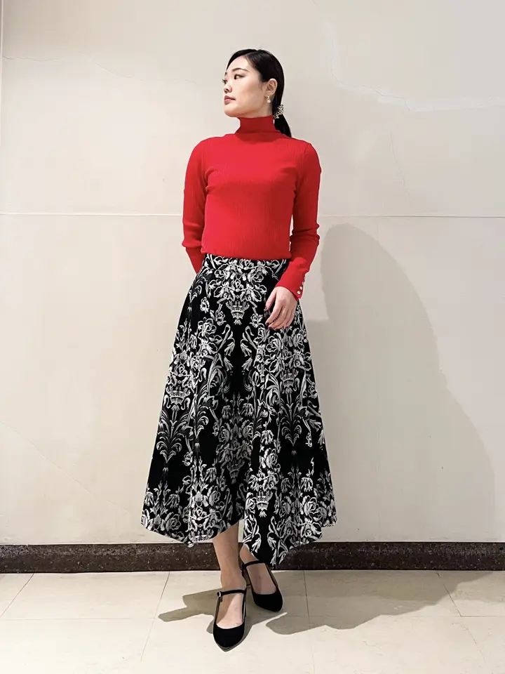 GRACE CONTINENTAL The Banquet nao コーディネート画像