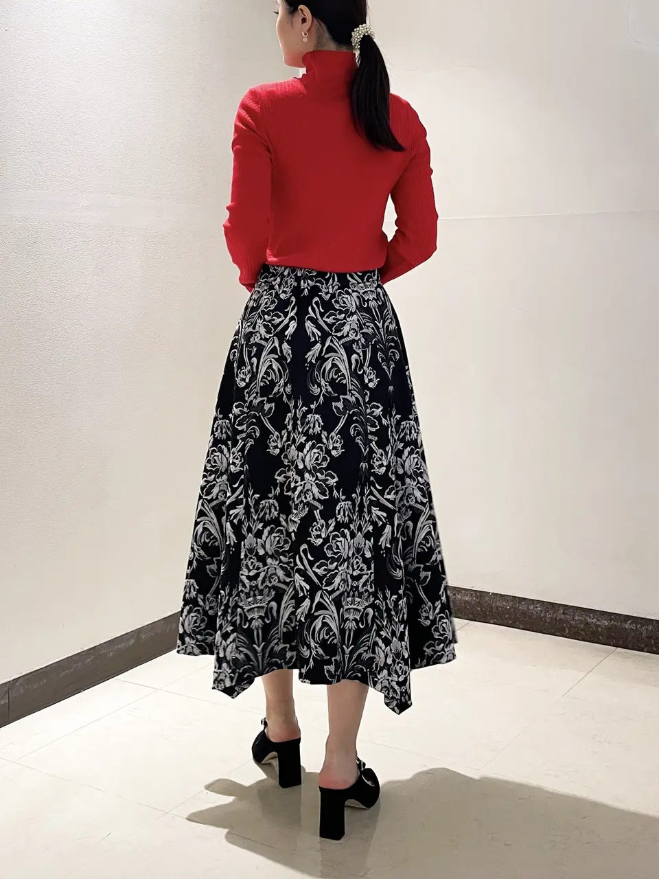 GRACE CONTINENTAL The Banquet nao コーディネート画像