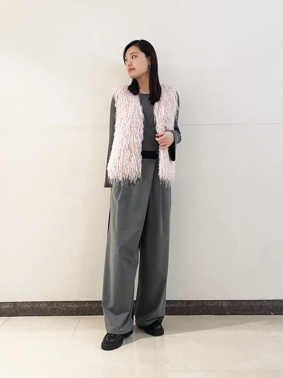 GRACE CONTINENTAL The Banquet nao コーディネート画像