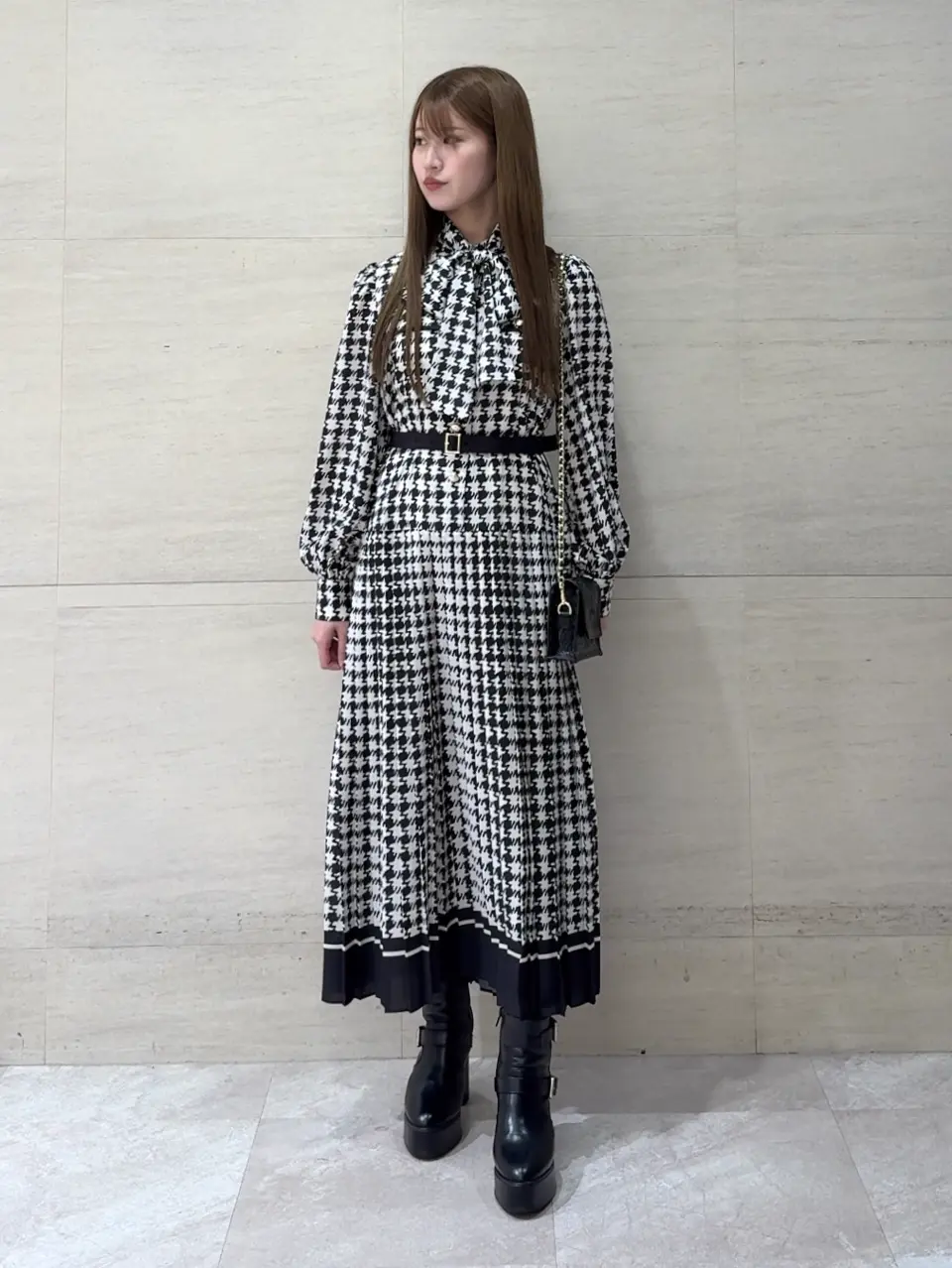 GRACE CONTINENTAL The Banquet 近藤　紫織 コーディネート画像