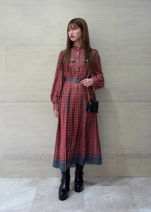 GRACE CONTINENTAL The Banquet 近藤　紫織 コーディネート画像