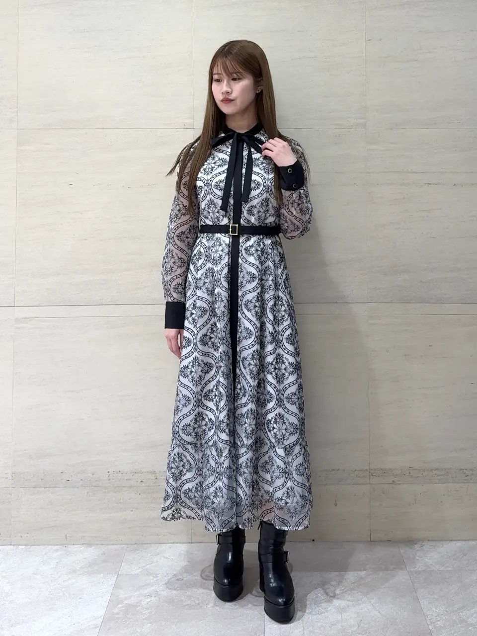 GRACE CONTINENTAL The Banquet 近藤　紫織 コーディネート画像