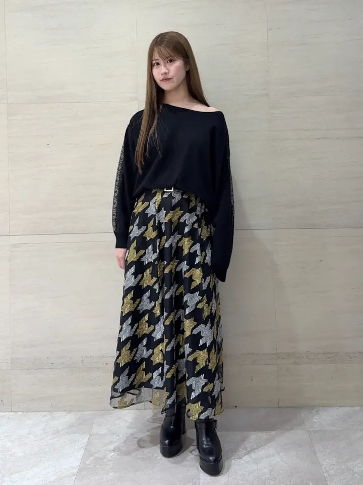 GRACE CONTINENTAL The Banquet 近藤　紫織 コーディネート画像