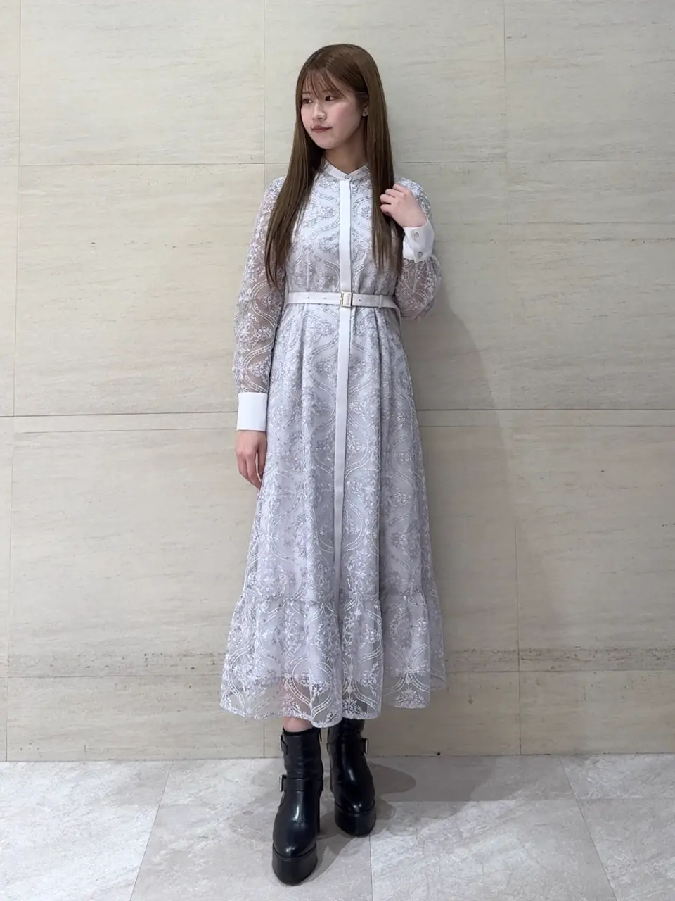 GRACE CONTINENTAL The Banquet 近藤　紫織 コーディネート画像