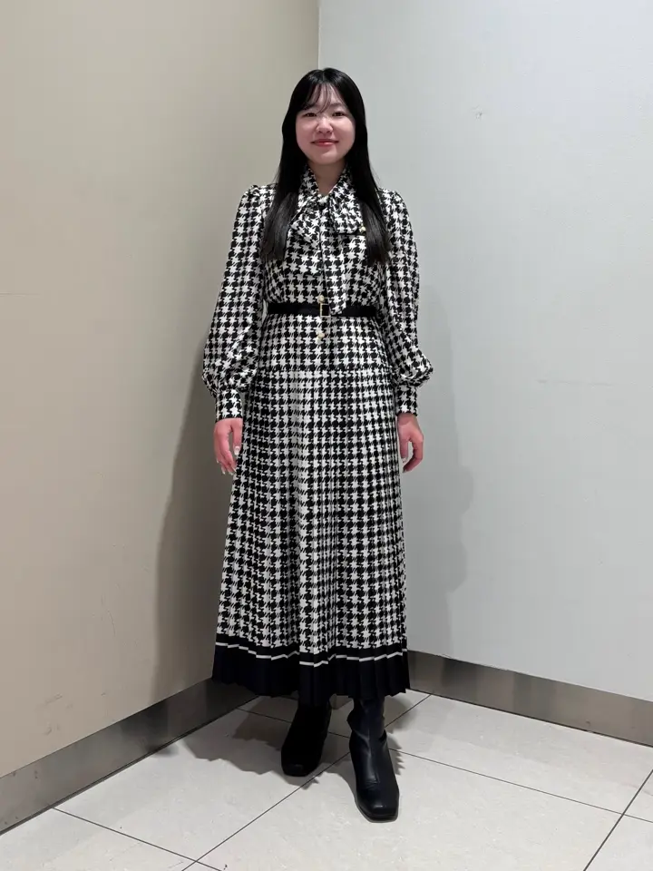 GRACE CONTINENTAL The Banquet 松原 明音 コーディネート画像