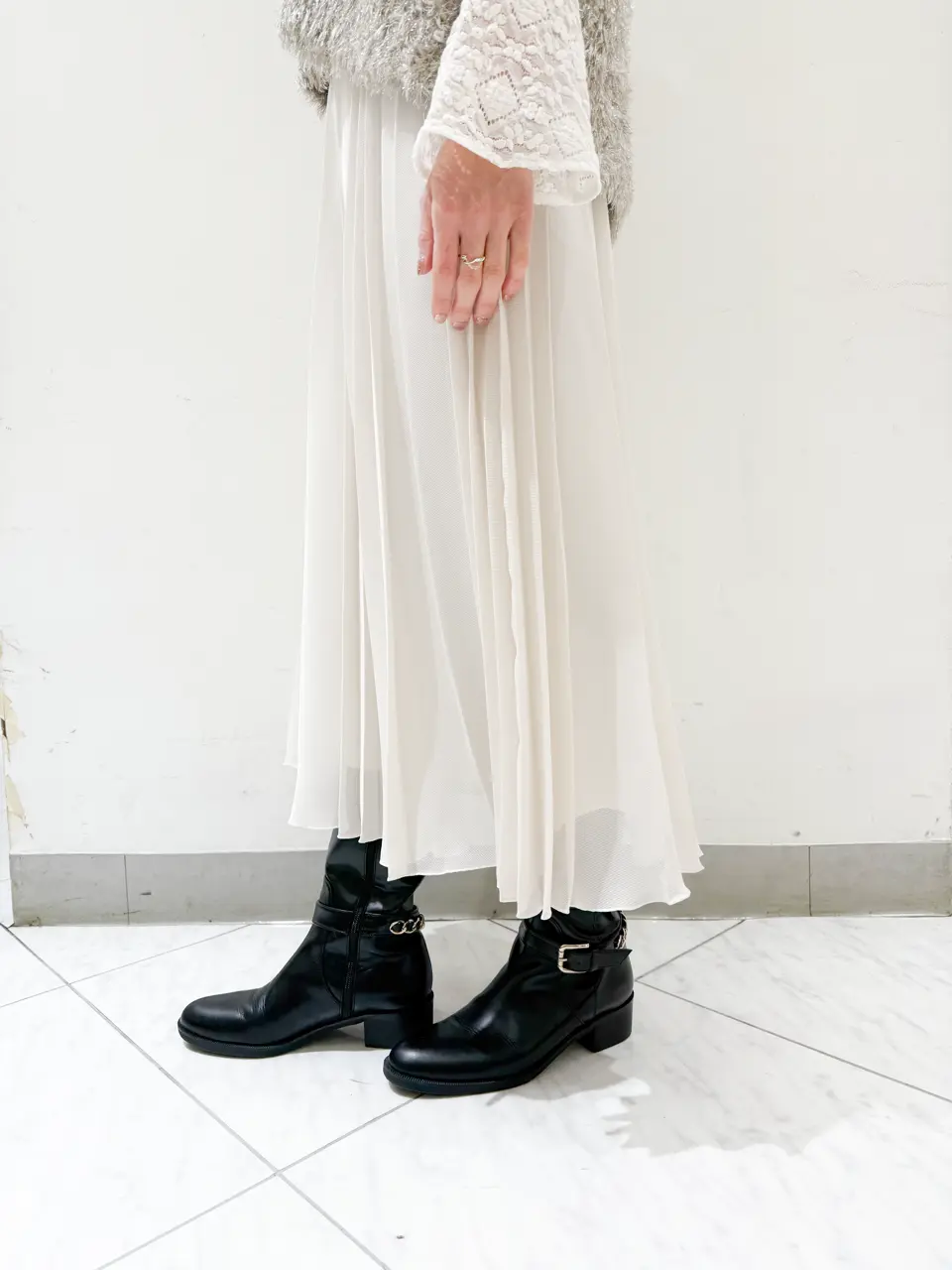 GRACE CONTINENTAL The Banquet yuri コーディネート画像