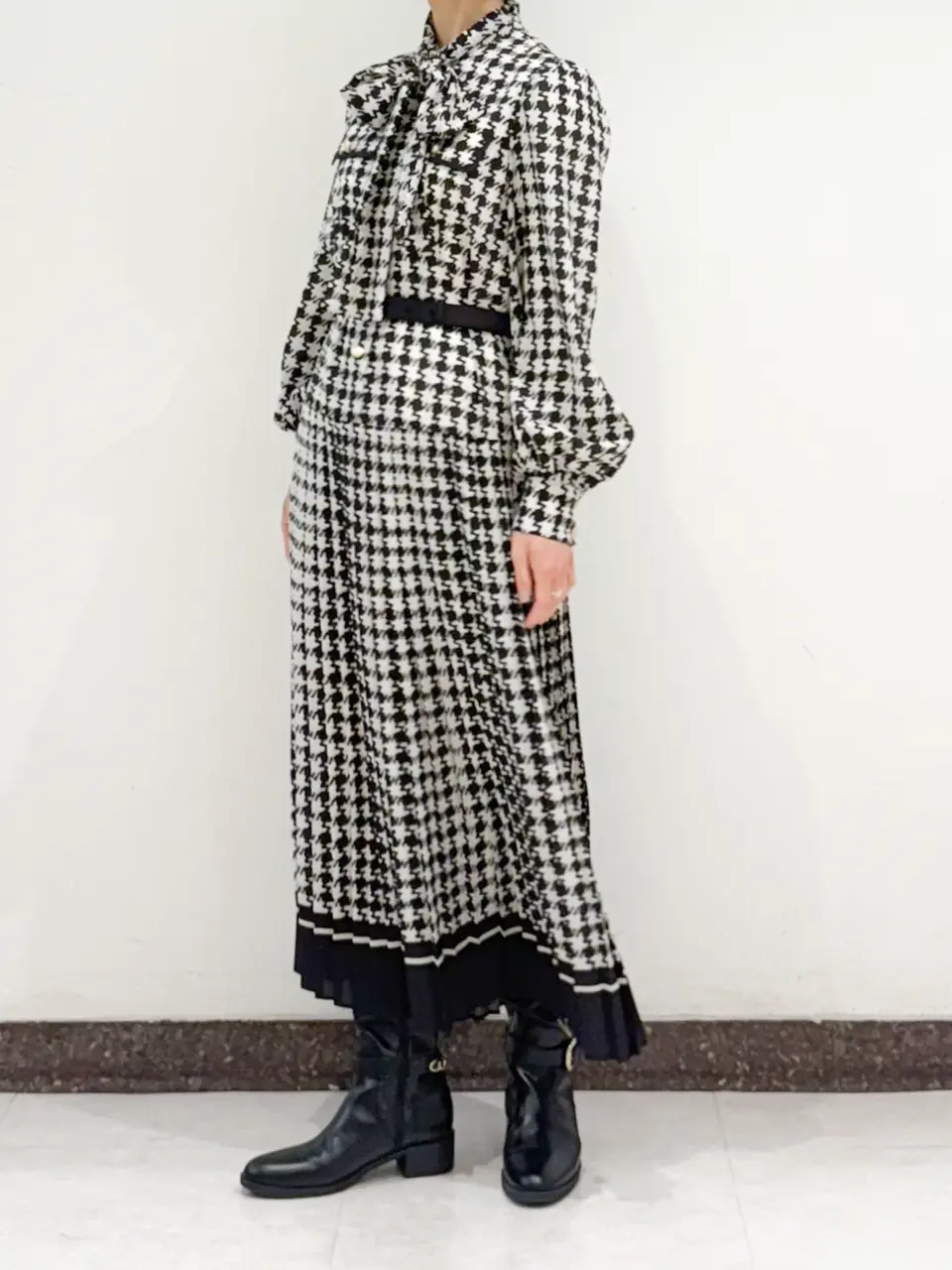 GRACE CONTINENTAL The Banquet yuri コーディネート画像