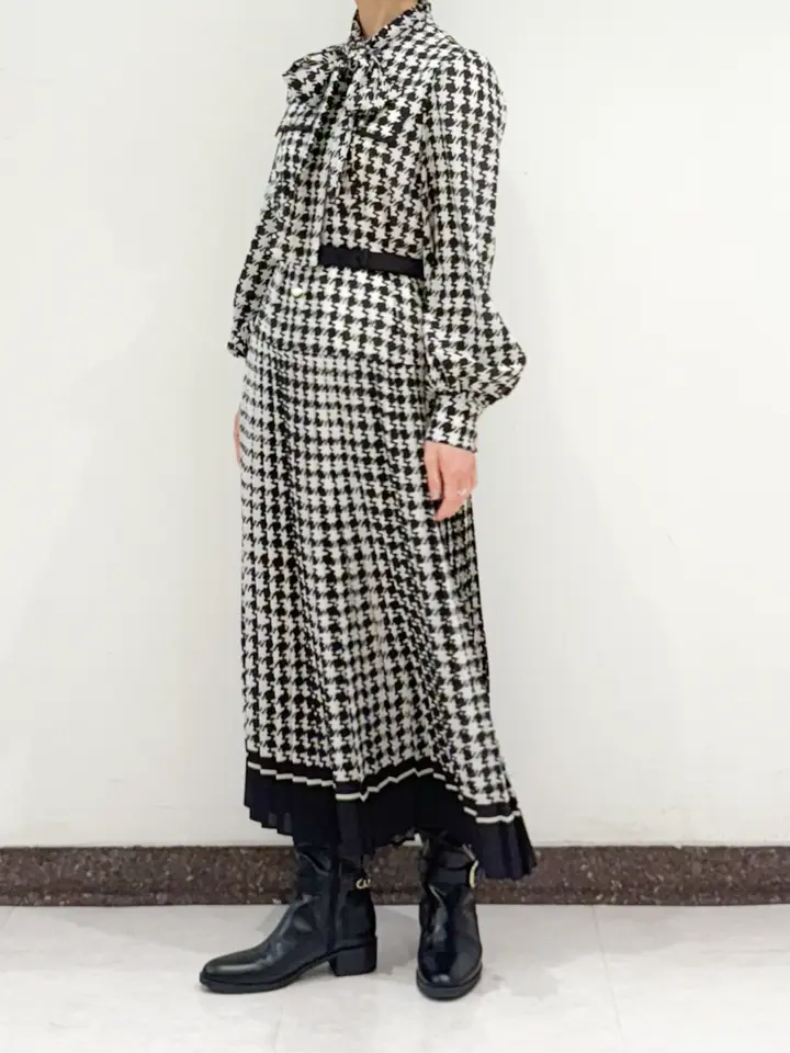 GRACE CONTINENTAL The Banquet yuri コーディネート画像