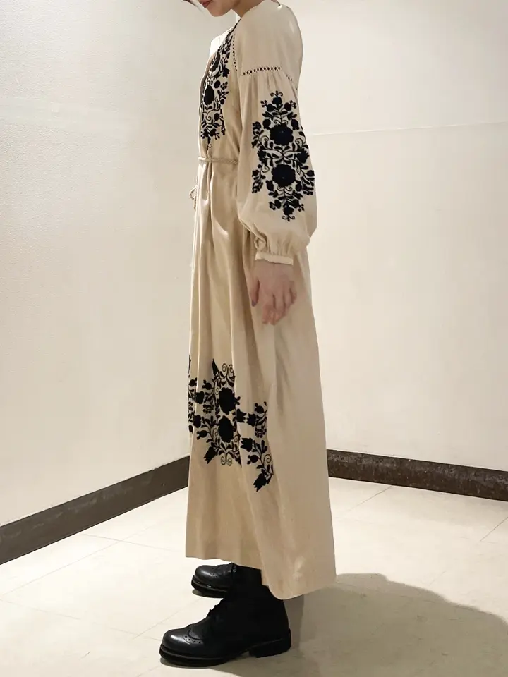 GRACE CONTINENTAL The Banquet nao コーディネート画像