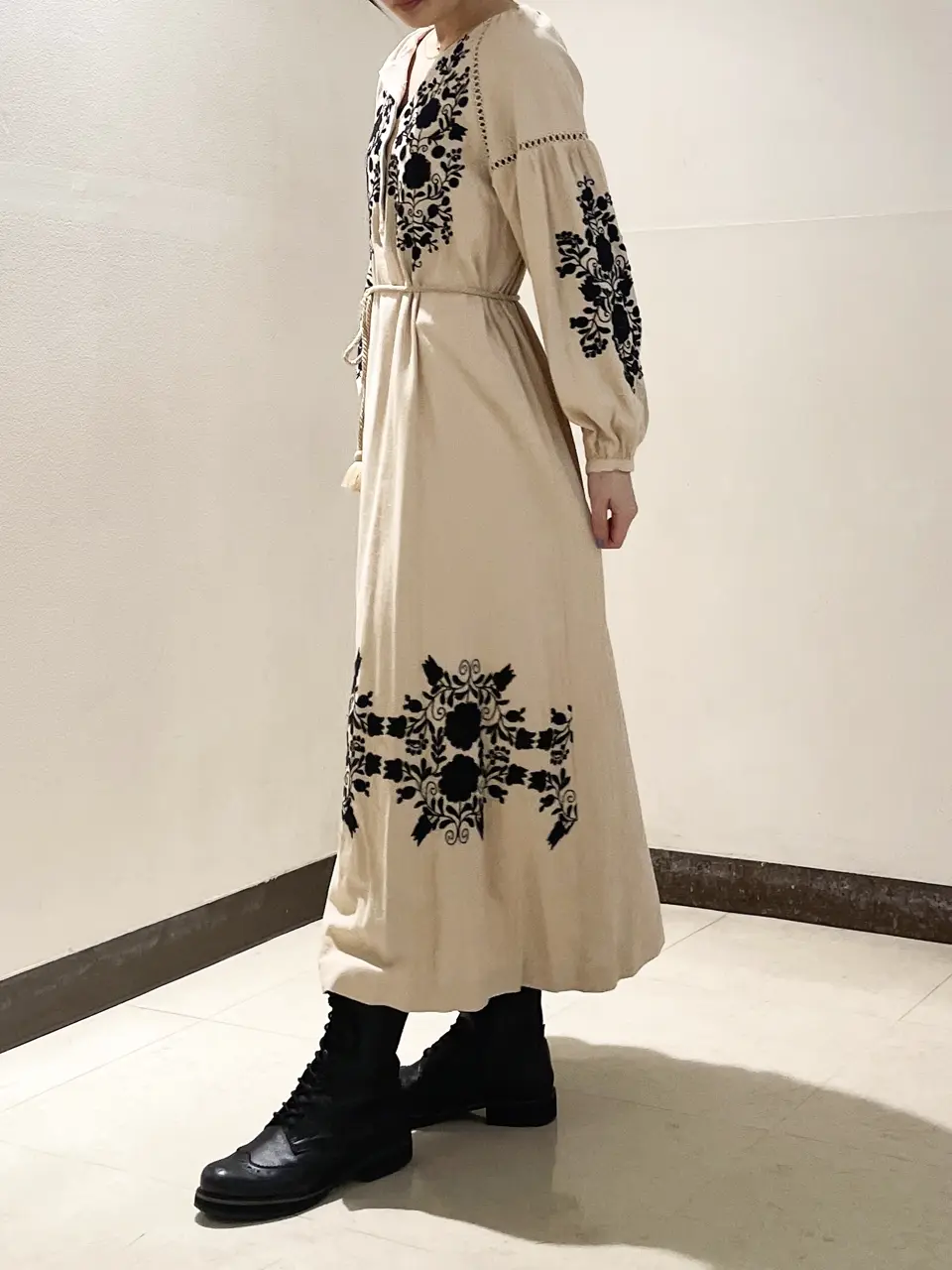 GRACE CONTINENTAL The Banquet nao コーディネート画像