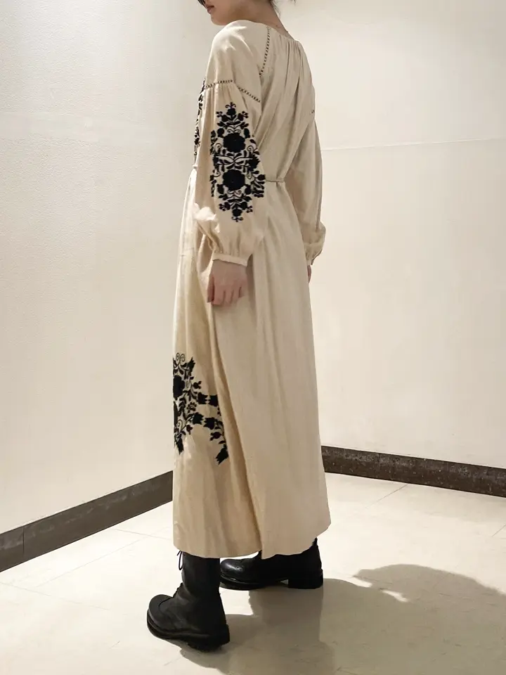 GRACE CONTINENTAL The Banquet nao コーディネート画像