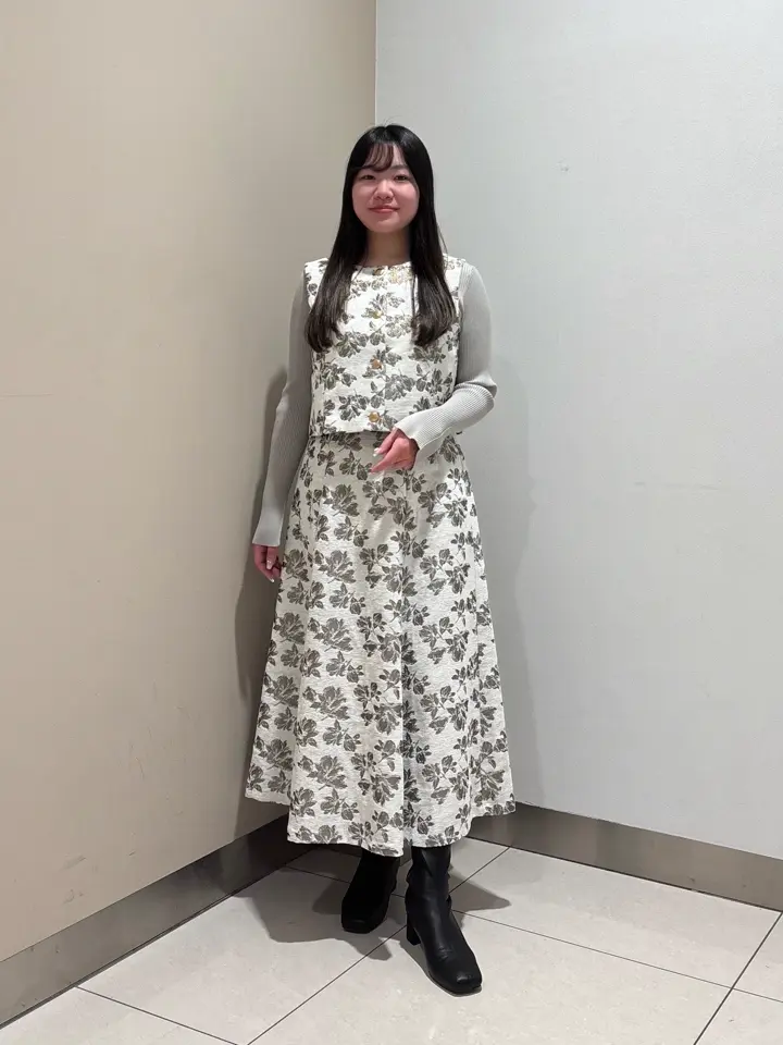 GRACE CONTINENTAL The Banquet 松原 明音 コーディネート画像