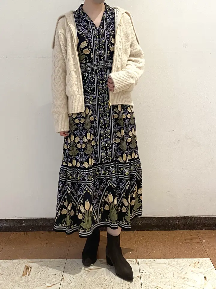 GRACE CONTINENTAL The Banquet mikiho コーディネート画像