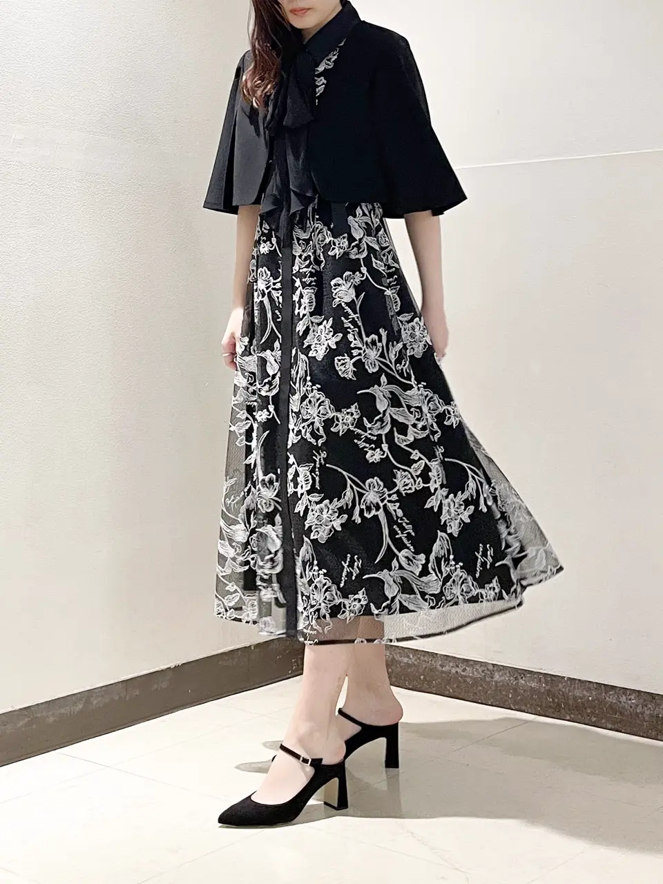 GRACE CONTINENTAL The Banquet nao コーディネート画像