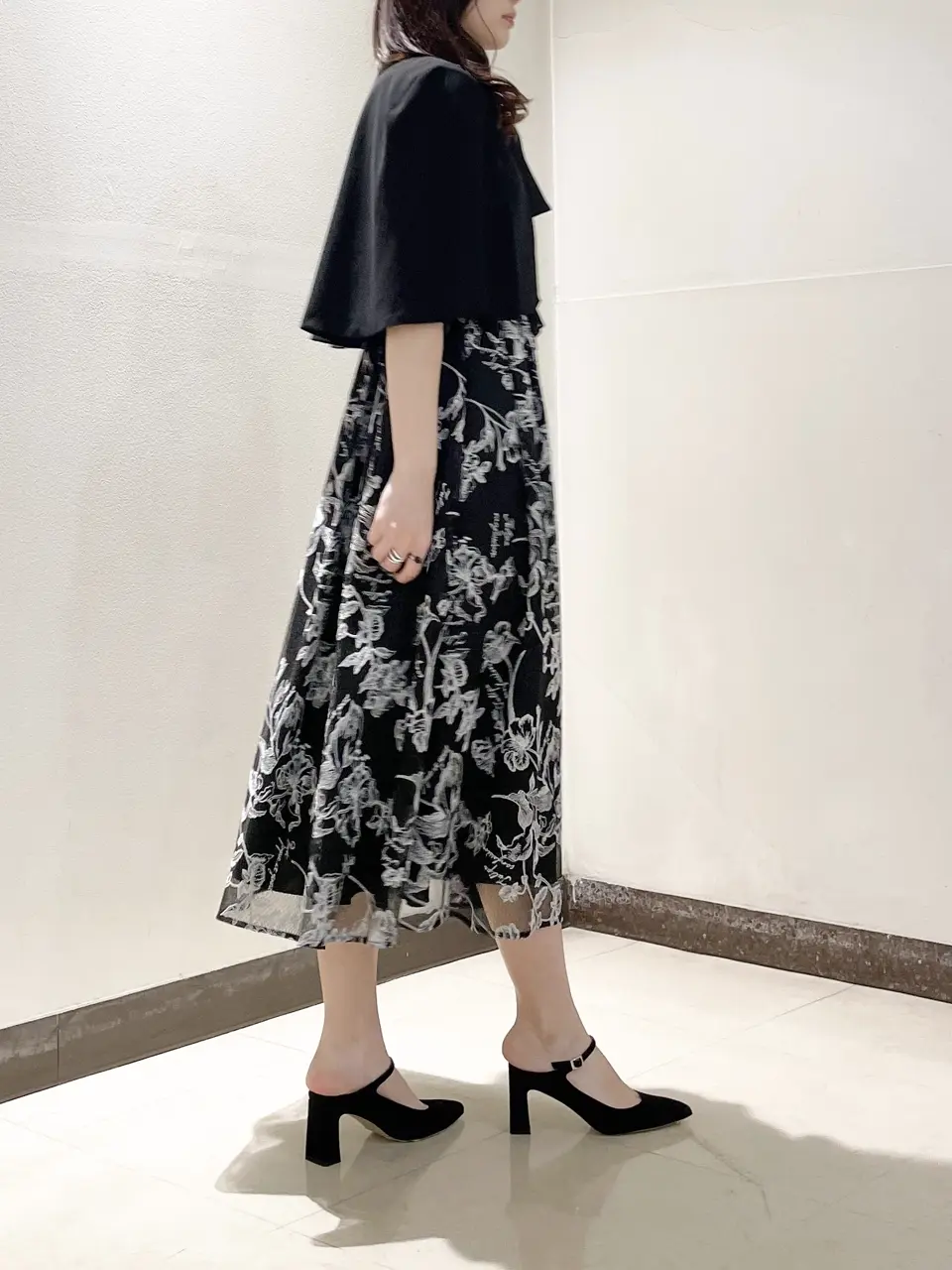 GRACE CONTINENTAL The Banquet nao コーディネート画像