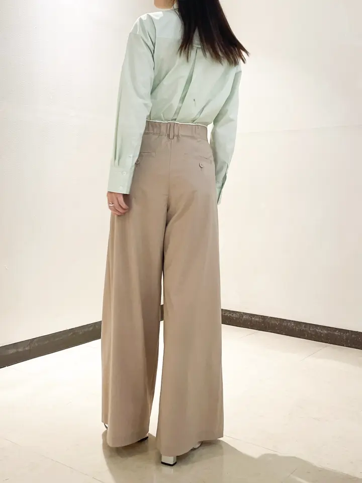 GRACE CONTINENTAL The Banquet nao コーディネート画像