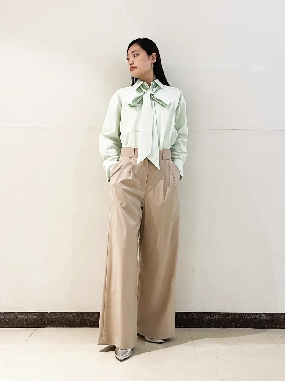 GRACE CONTINENTAL The Banquet nao コーディネート画像