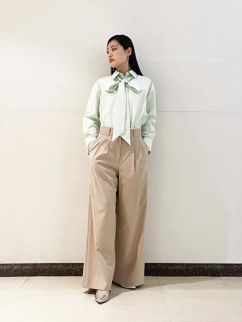 GRACE CONTINENTAL The Banquet nao コーディネート画像