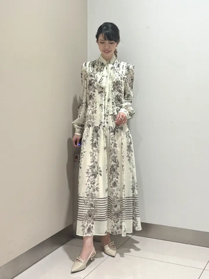 GRACE CONTINENTAL The Banquet FUKUSHIMA YURIE コーディネート画像