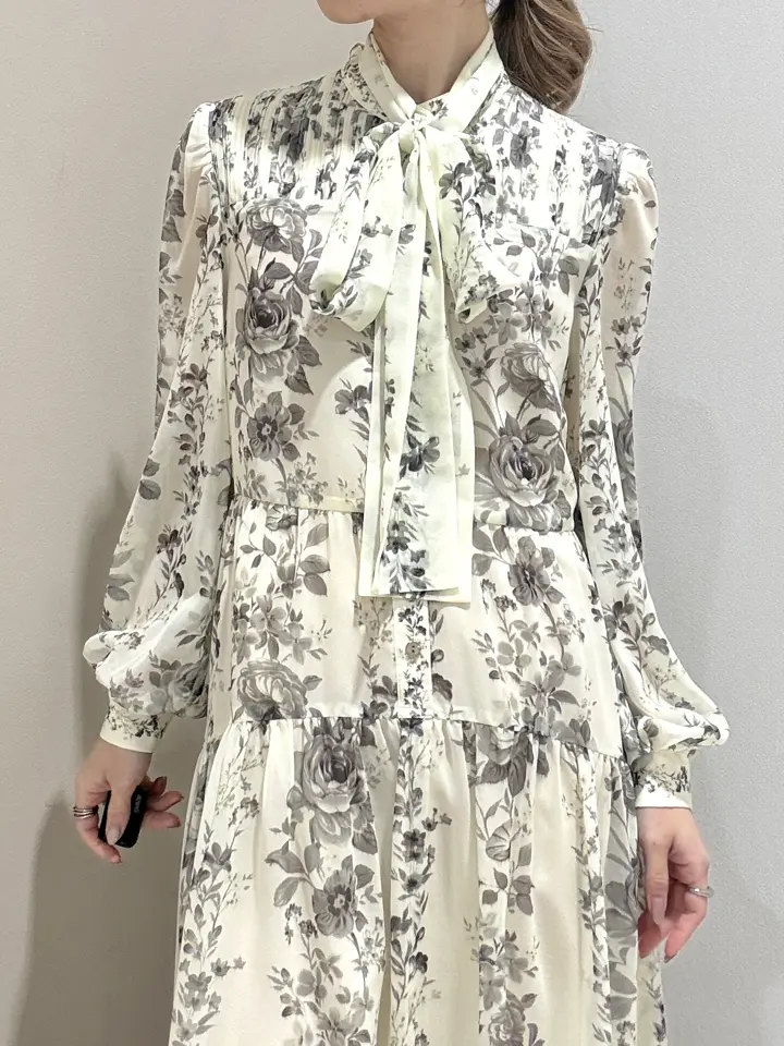 GRACE CONTINENTAL The Banquet FUKUSHIMA YURIE コーディネート画像