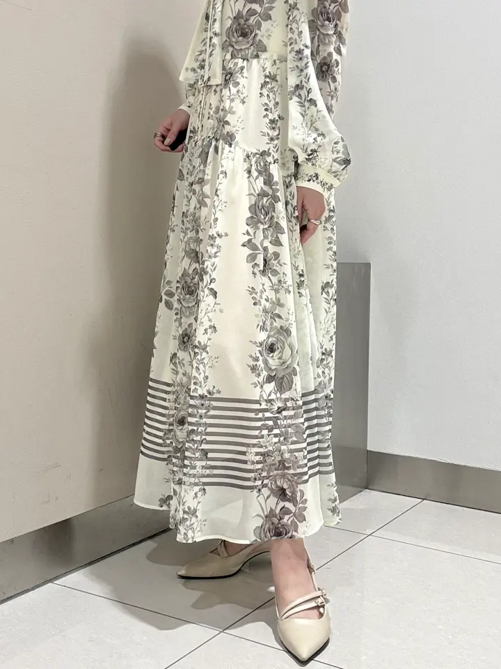 GRACE CONTINENTAL The Banquet FUKUSHIMA YURIE コーディネート画像