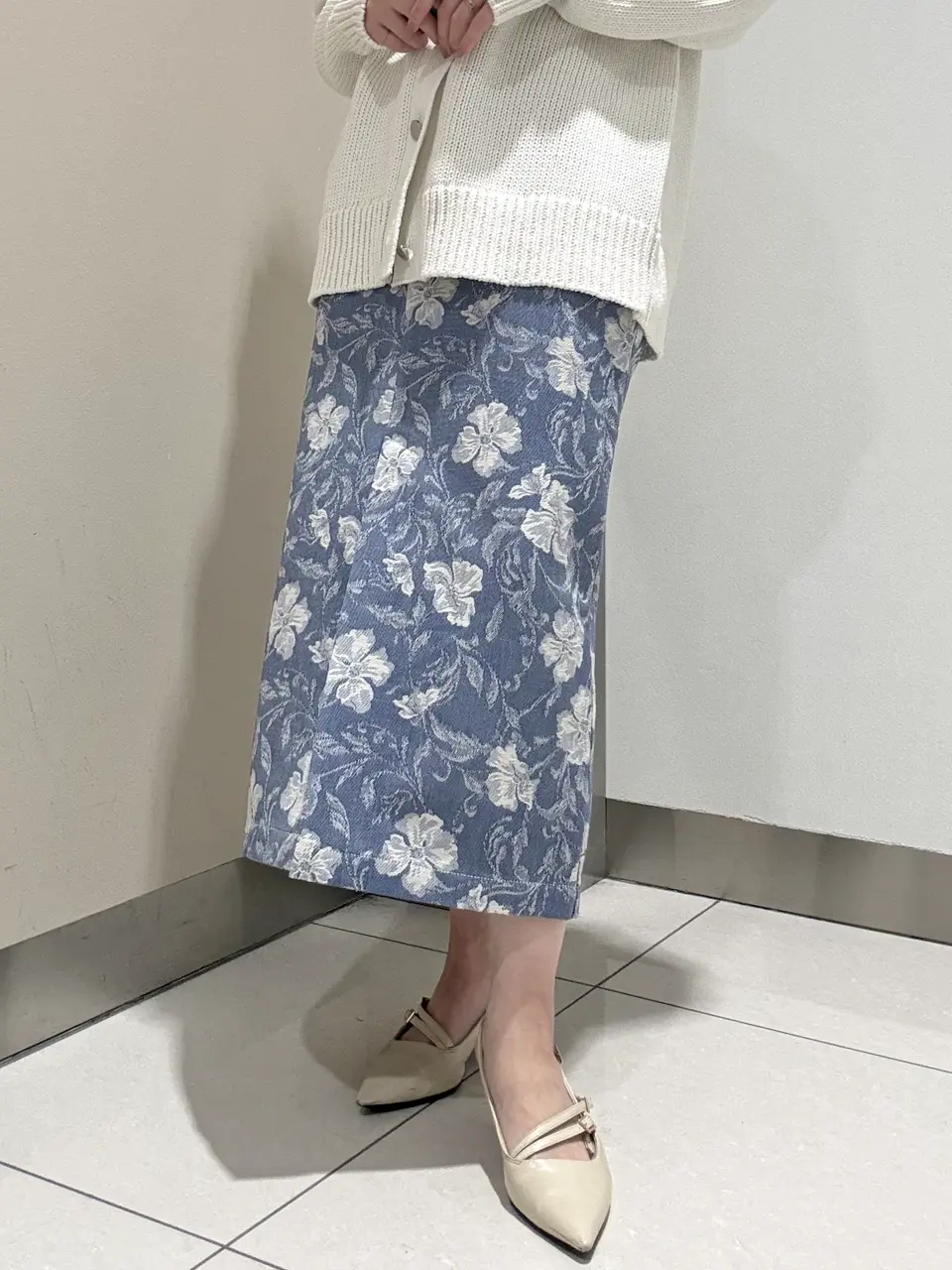 GRACE CONTINENTAL The Banquet FUKUSHIMA YURIE コーディネート画像