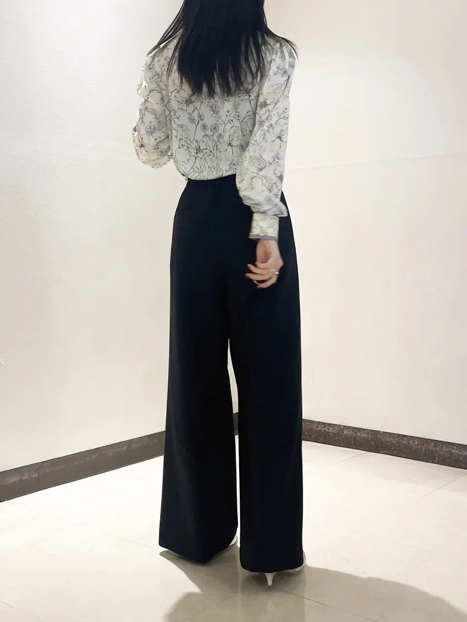 GRACE CONTINENTAL The Banquet nao コーディネート画像