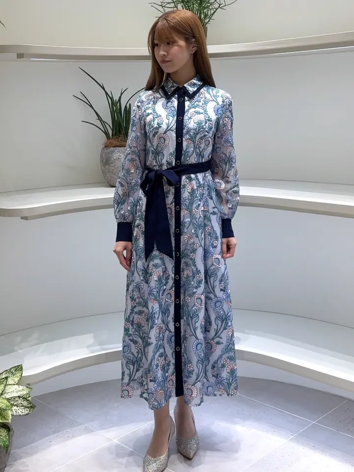 GRACE CONTINENTAL The Banquet s.kondo コーディネート画像