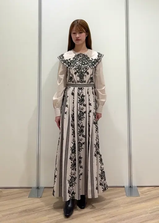 GRACE CONTINENTAL The Banquet s.kondo コーディネート画像