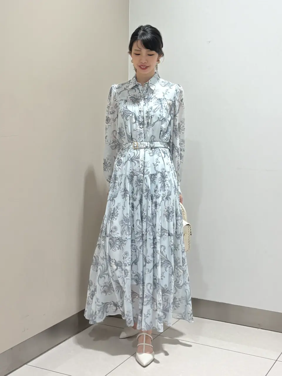 GRACE CONTINENTAL The Banquet FUKUSHIMA YURIE コーディネート画像