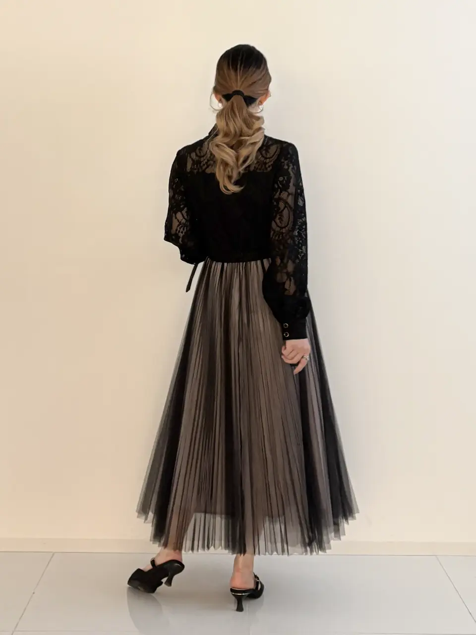 GRACE CONTINENTAL The Banquet FUKUSHIMA YURIE コーディネート画像