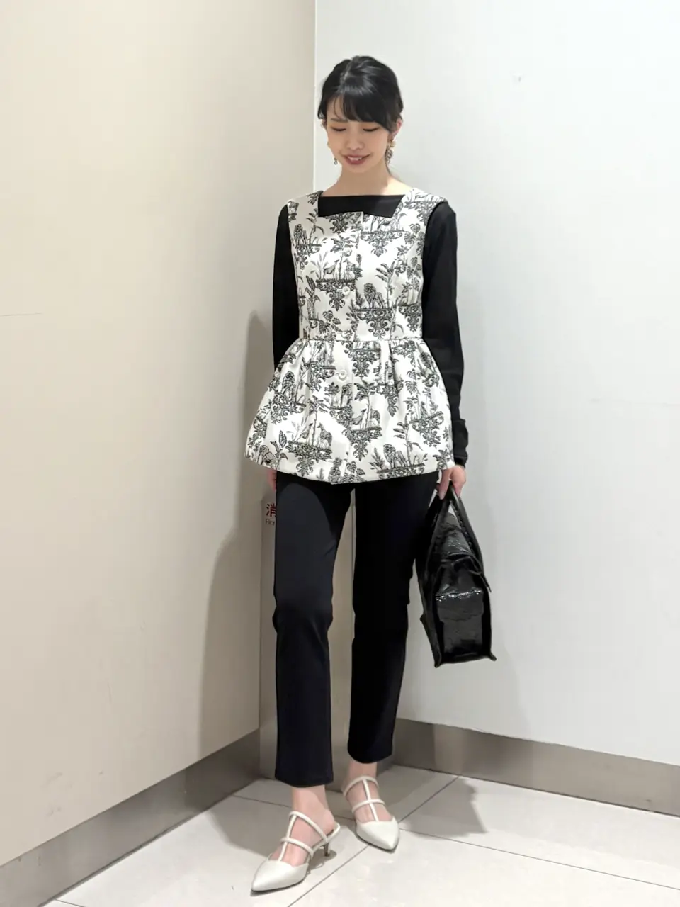 GRACE CONTINENTAL The Banquet FUKUSHIMA YURIE コーディネート画像