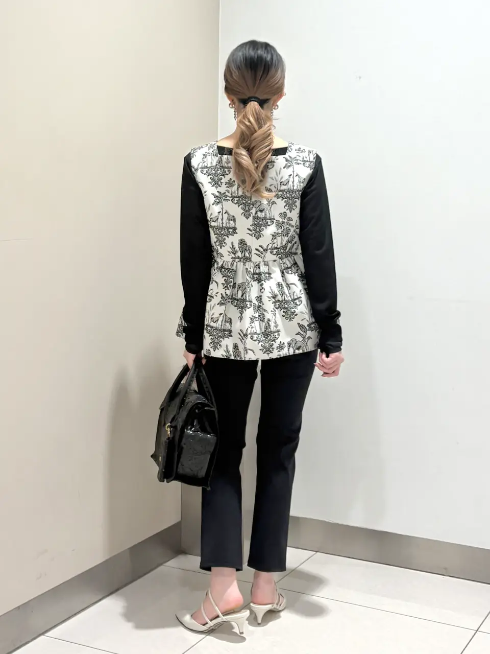 GRACE CONTINENTAL The Banquet FUKUSHIMA YURIE コーディネート画像