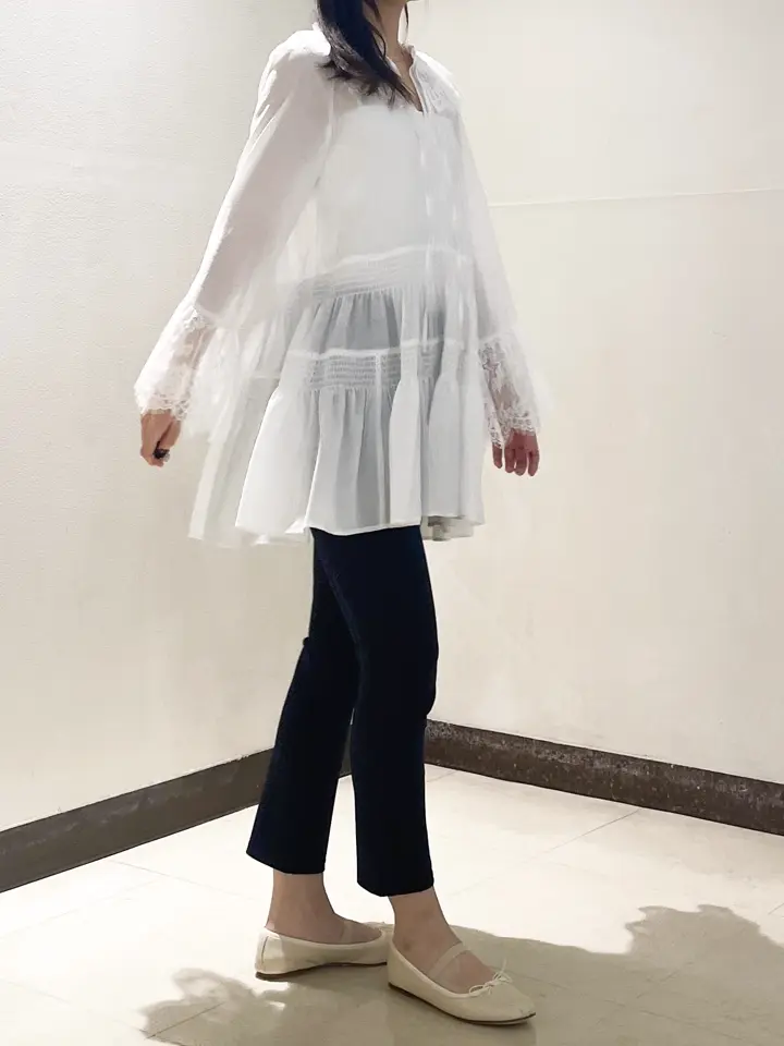 GRACE CONTINENTAL The Banquet nao コーディネート画像