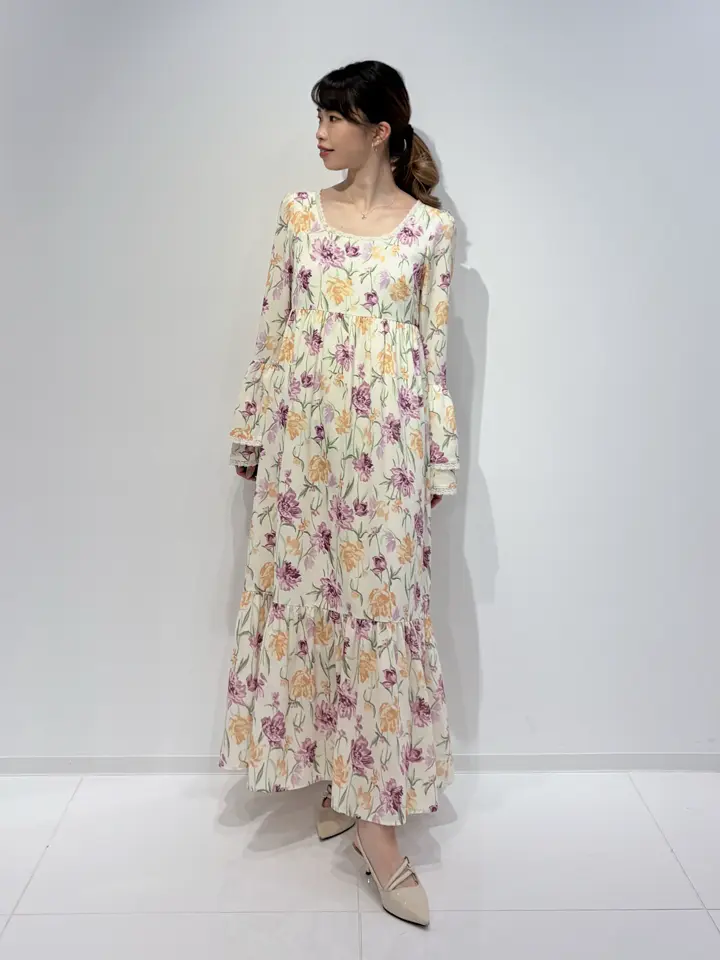 GRACE CONTINENTAL The Banquet FUKUSHIMA YURIE コーディネート画像