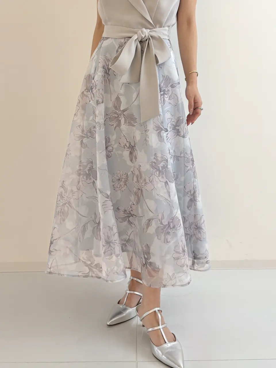 GRACE CONTINENTAL The Banquet FUKUSHIMA YURIE コーディネート画像