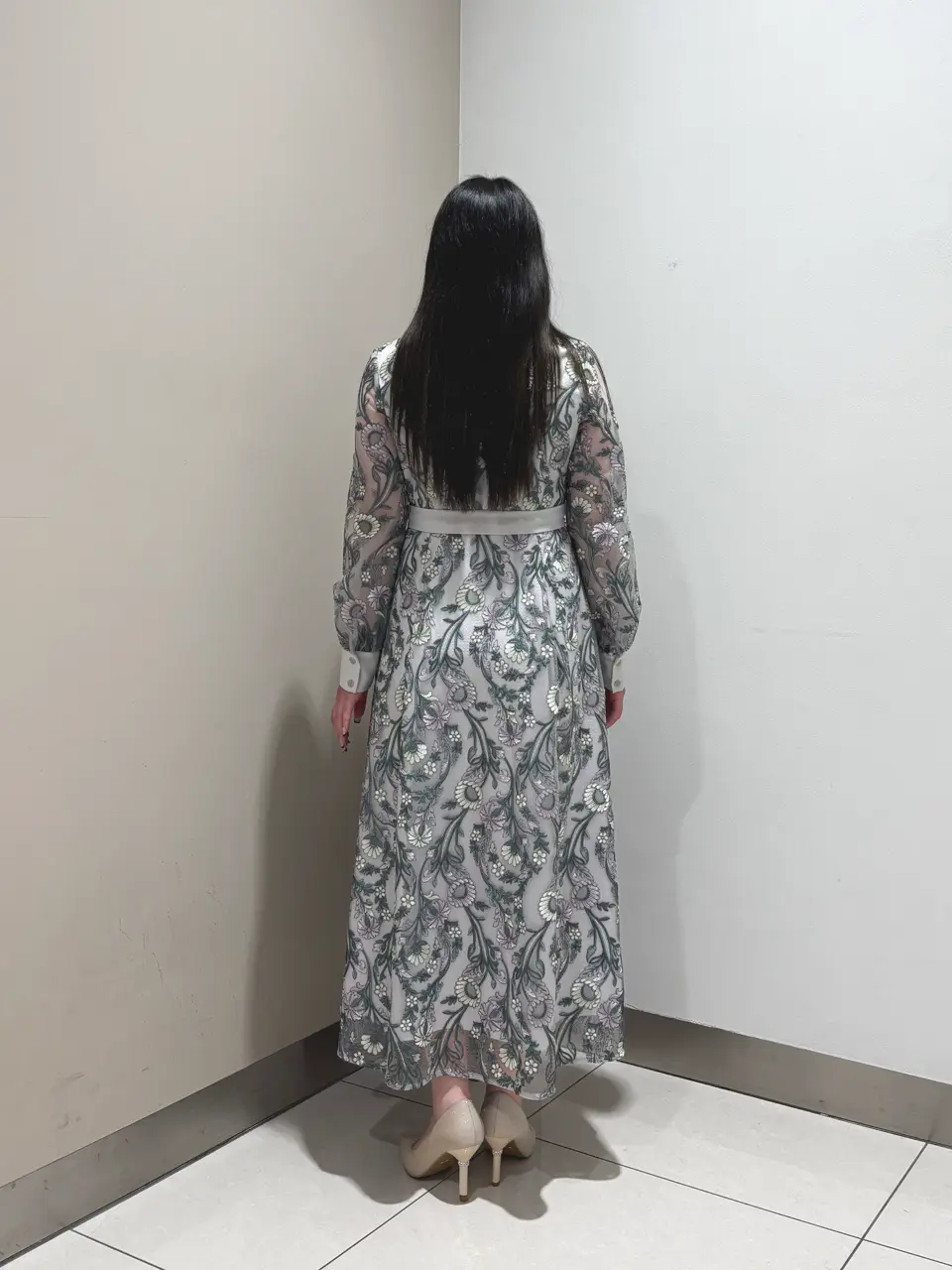 GRACE CONTINENTAL The Banquet 松原 明音 コーディネート画像