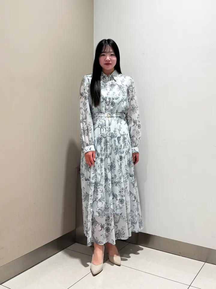 GRACE CONTINENTAL The Banquet 松原 明音 コーディネート画像