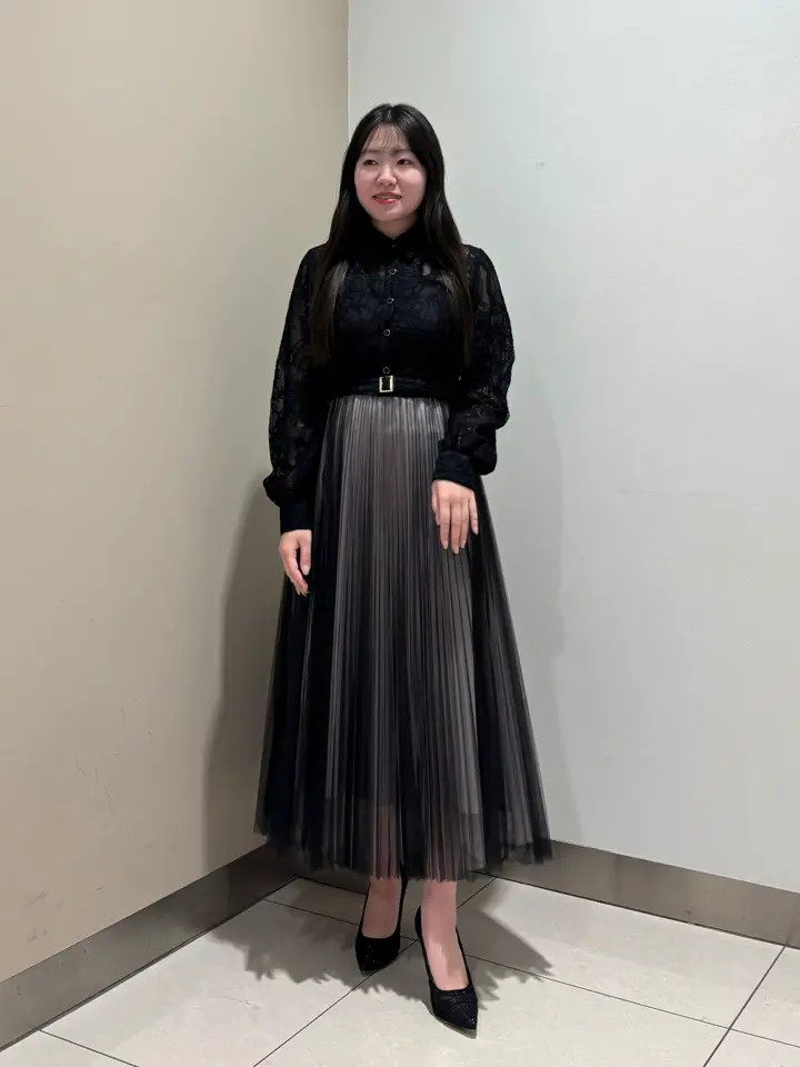 GRACE CONTINENTAL The Banquet 松原 明音 コーディネート画像