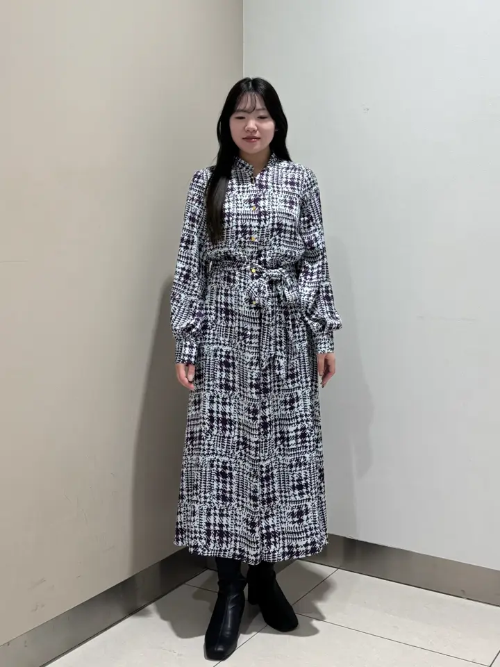 GRACE CONTINENTAL The Banquet 松原 明音 コーディネート画像