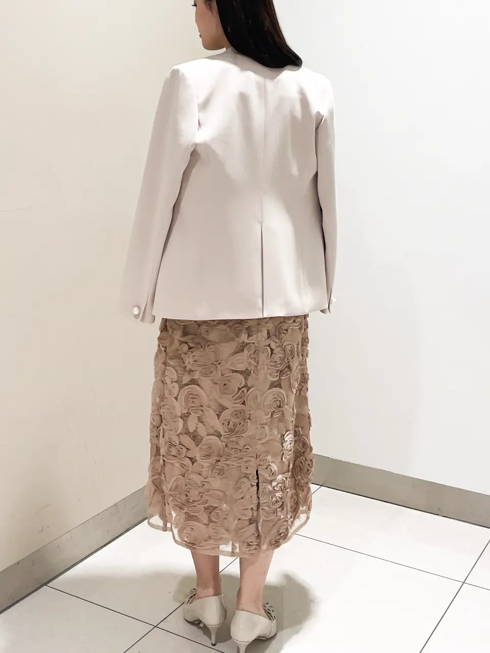 GRACE CONTINENTAL The Banquet nao コーディネート画像