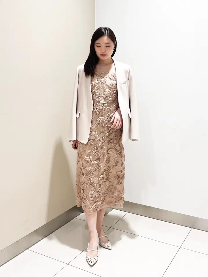 GRACE CONTINENTAL The Banquet nao コーディネート画像