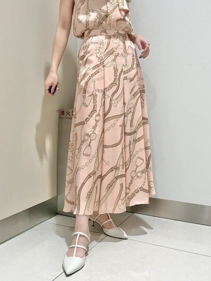 GRACE CONTINENTAL The Banquet FUKUSHIMA YURIE コーディネート画像