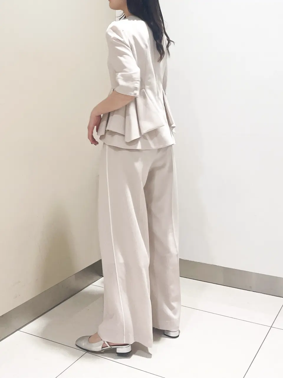 GRACE CONTINENTAL The Banquet nao コーディネート画像