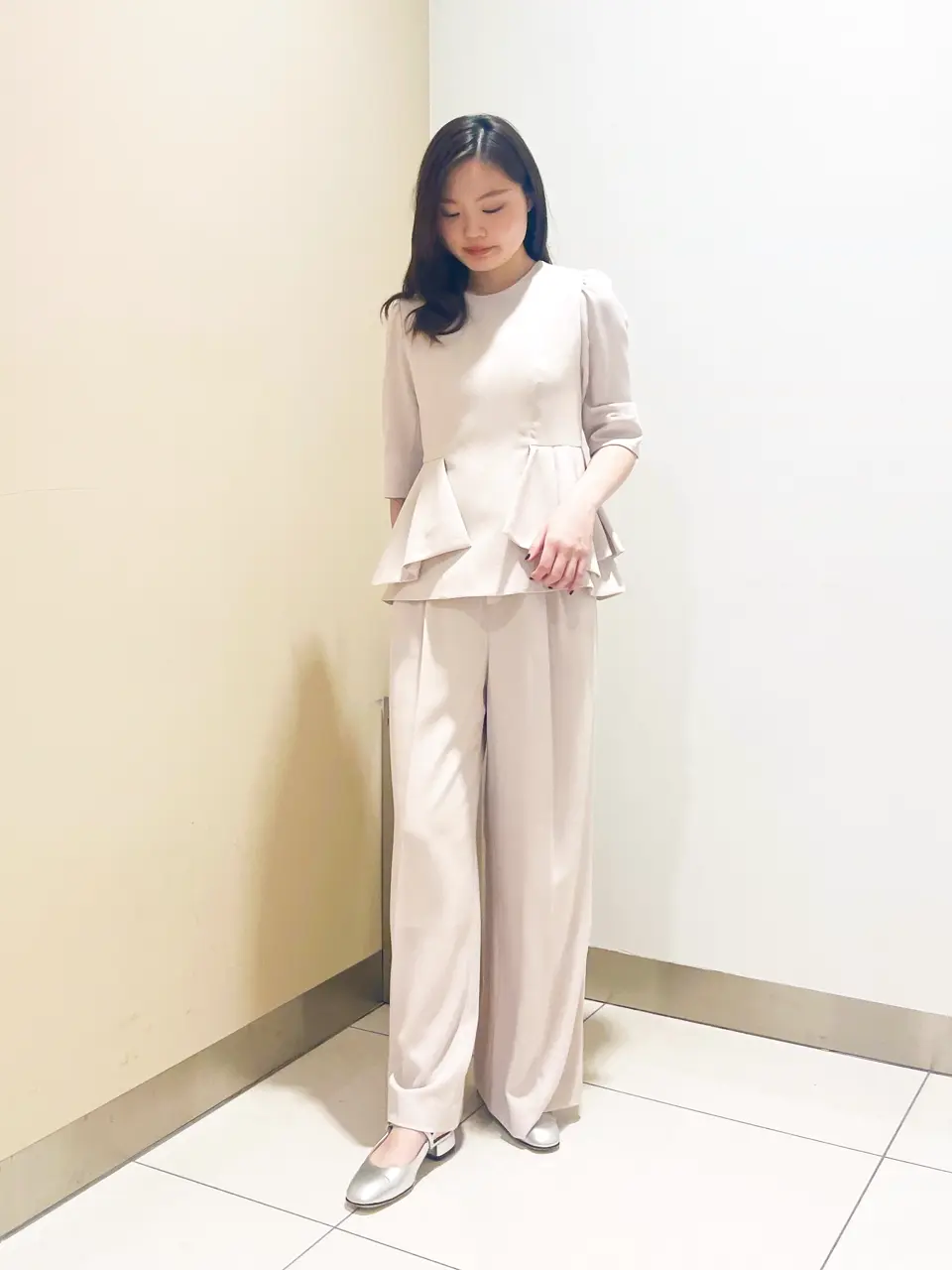 GRACE CONTINENTAL The Banquet nao コーディネート画像