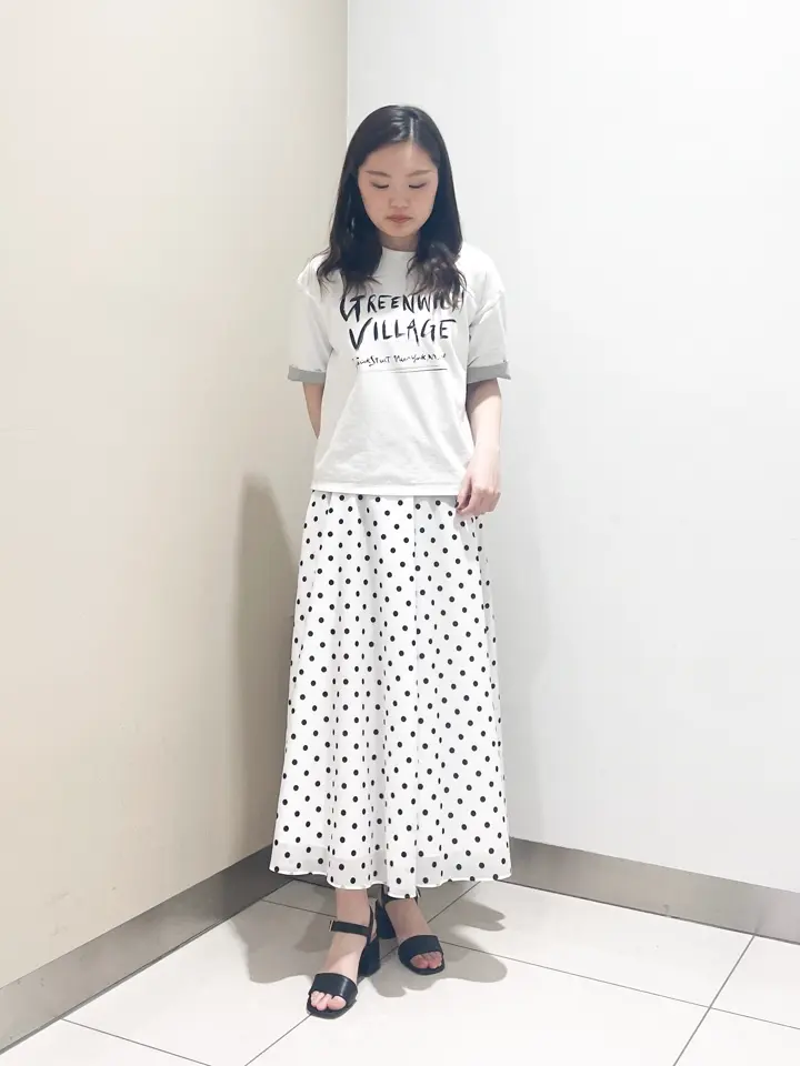 GRACE CONTINENTAL The Banquet nao コーディネート画像