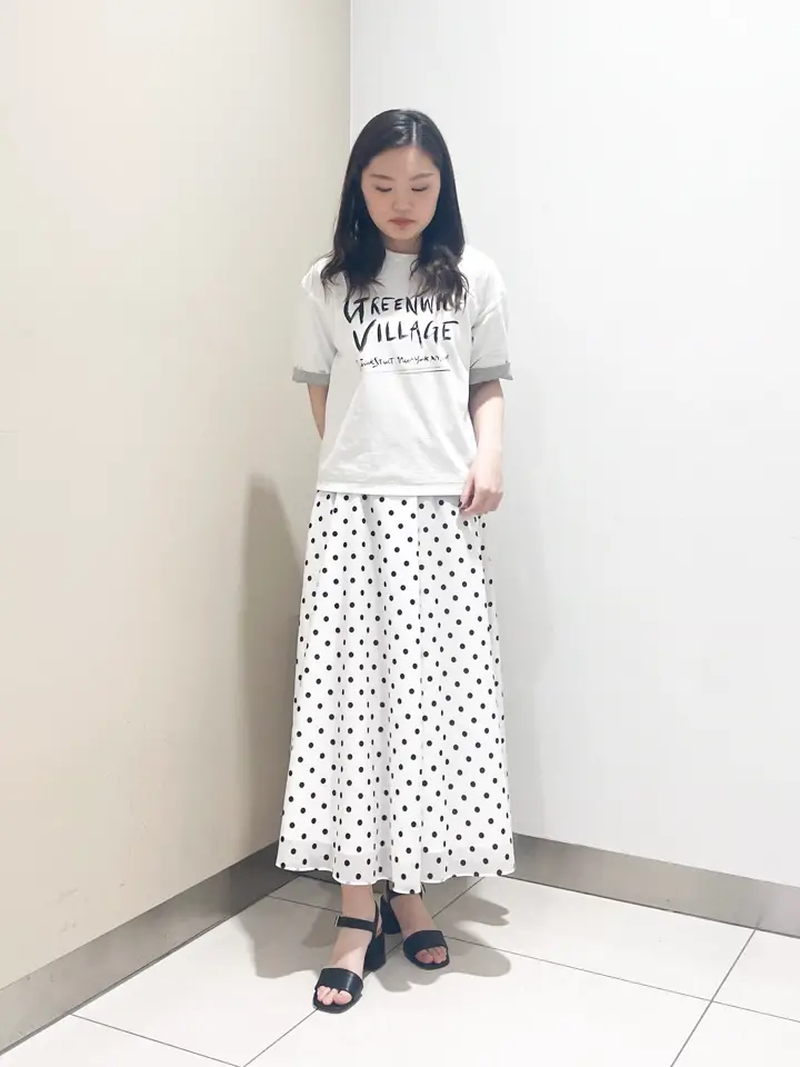 GRACE CONTINENTAL The Banquet nao コーディネート画像