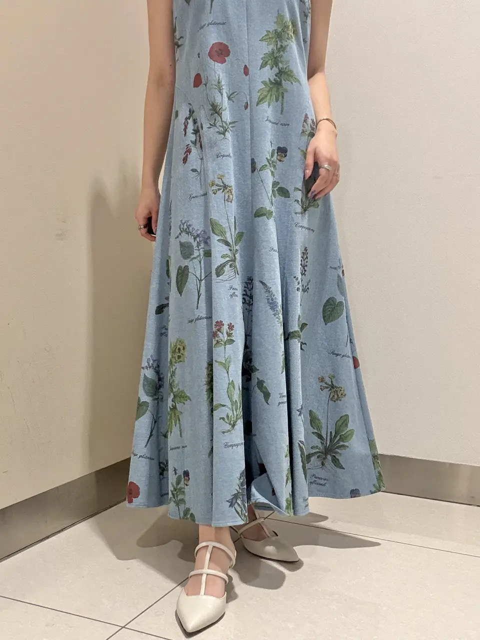 GRACE CONTINENTAL The Banquet FUKUSHIMA YURIE コーディネート画像